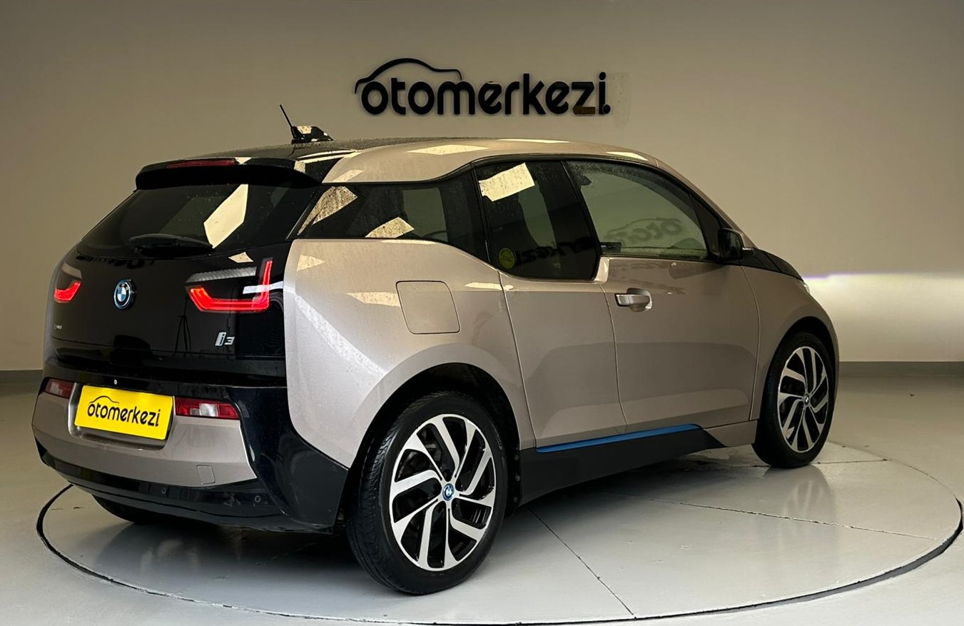 BMW i3 2